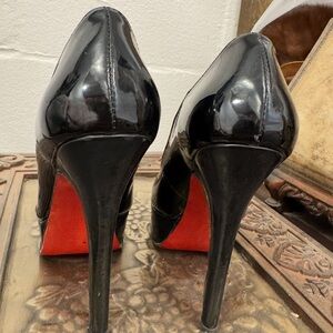 Christian Louboutin EU 36 Heels